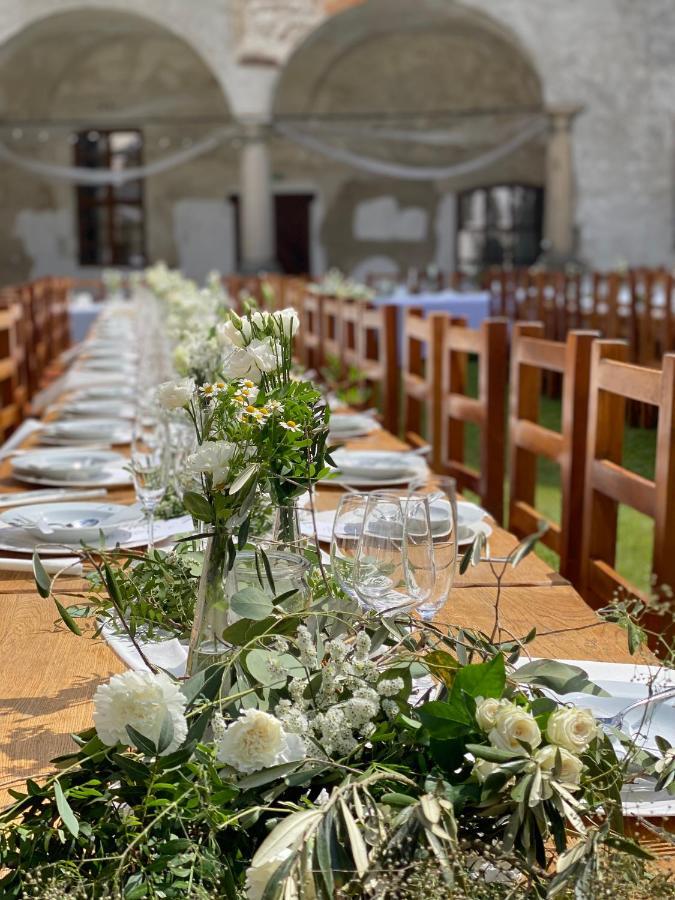 Branná Zamek Kolstejn - Hotel Chateau Goldenstein מראה חיצוני תמונה