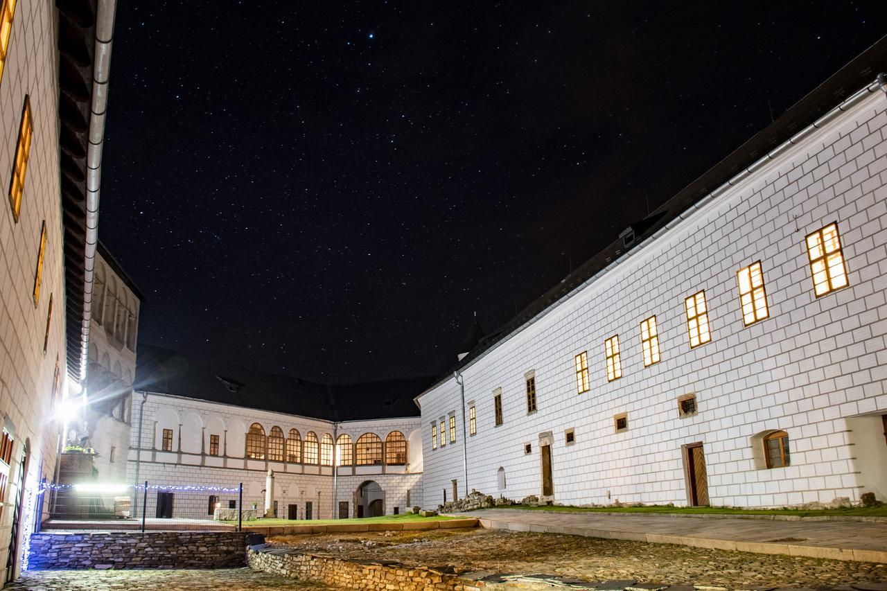 Branná Zamek Kolstejn - Hotel Chateau Goldenstein מראה חיצוני תמונה